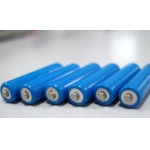 影響三元材料成本價(jià)格的兩大因素碳酸鋰和鈷。